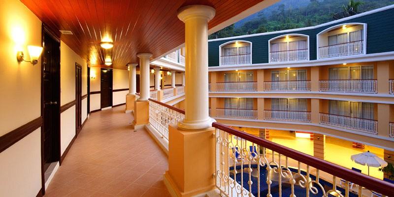 Kalim Resort Patong Екстер'єр фото