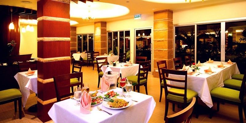 Kalim Resort Patong Екстер'єр фото
