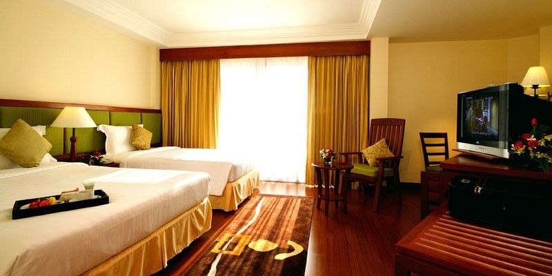 Kalim Resort Patong Екстер'єр фото
